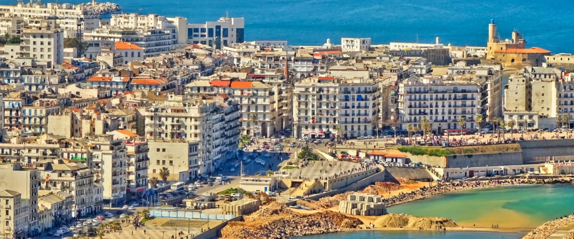 Discover the Beauty of Algiers Waterfront Promenade
